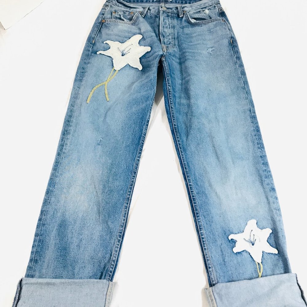 GRLFRND Helena High Rise Straight Jeans Size W28/L33.5” Embroidered - RARE! EUC!